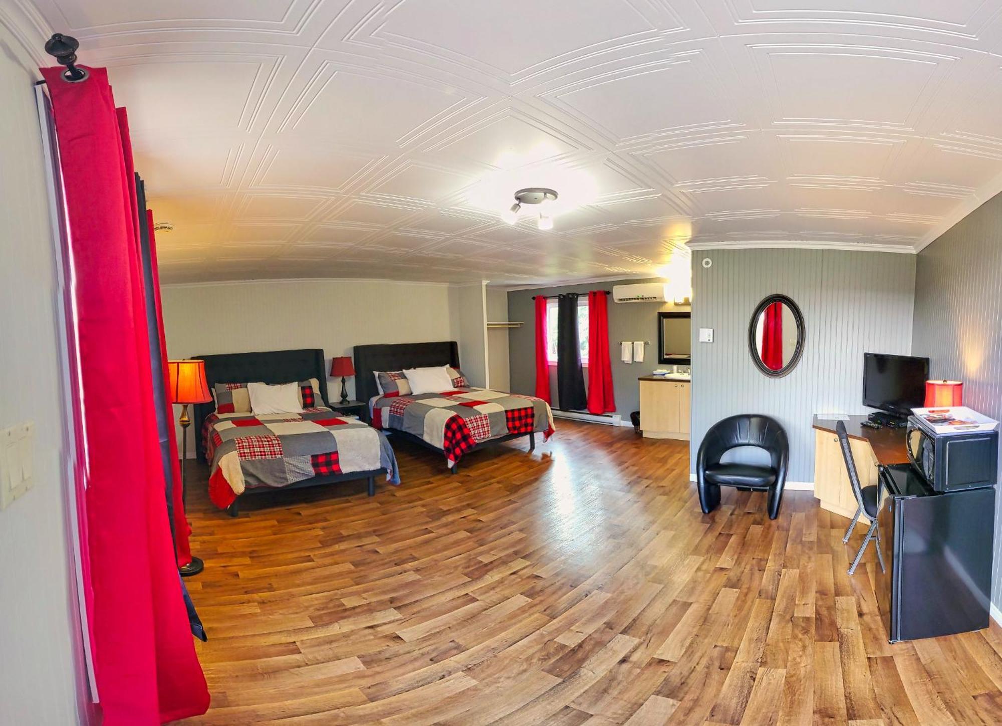Motel Au Vieux Frontenac Thetford Mines Exterior photo